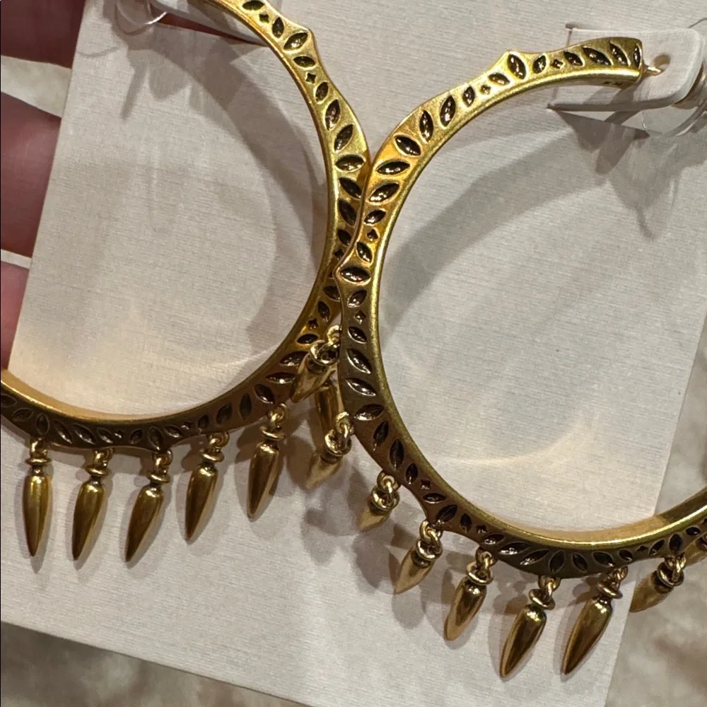 Kendra Scott Keziah Vintage Gold Statement Fringe Hoop Earrings - Picture 3 of 5